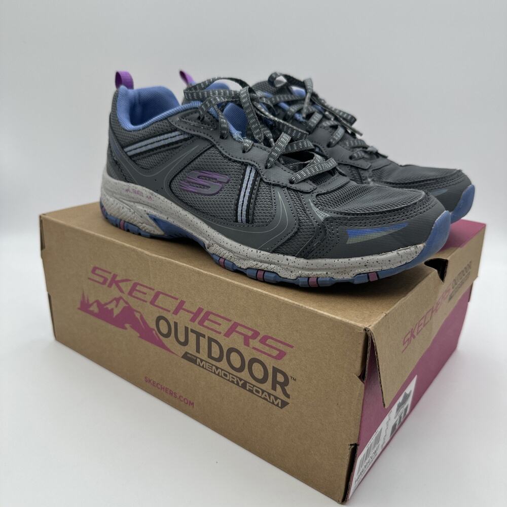Sketchers Outdoor Shoes Memory Foam Hillcrest Vast Adventure Women’s Size 11